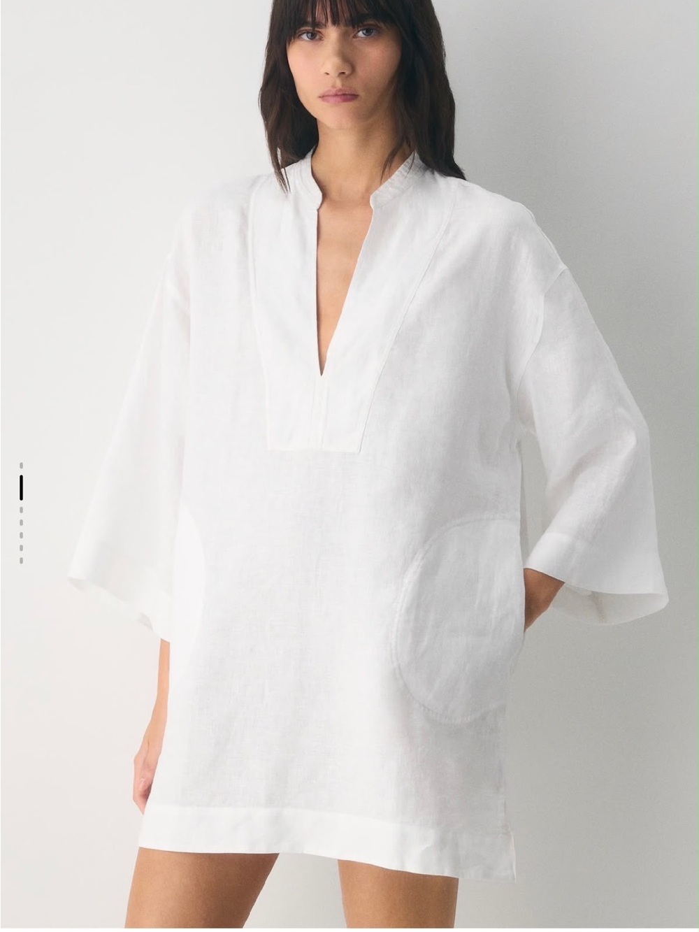 Aritzia White Linen Split V-Neck Tunic
